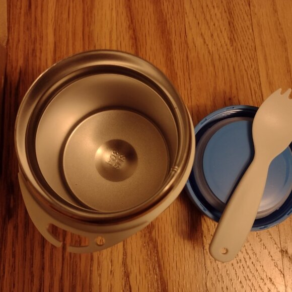 Quaker New in Box School Themed Thermos with Spork - Picture 13 of 14